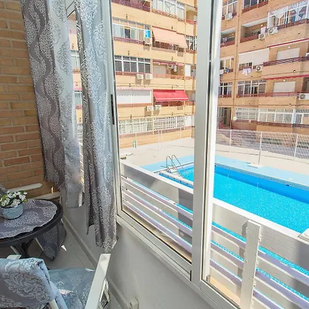 039 Retreat - Alicante Apartman *